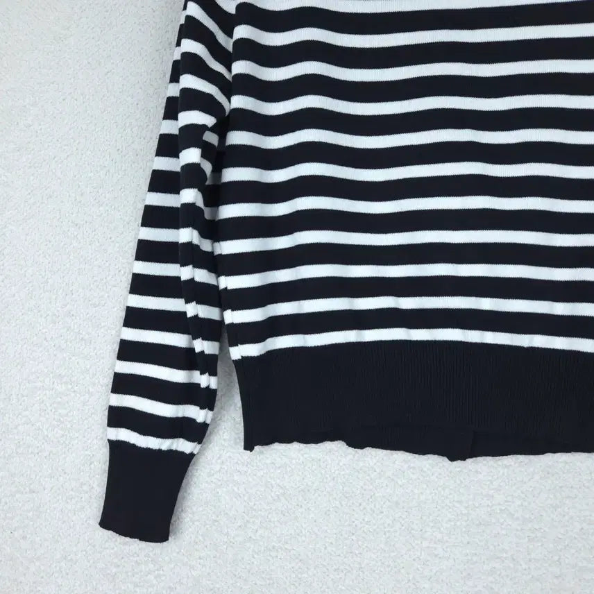 [BUNJANG] Striped V-Neck Cardigan (Black/White) / 여성 스트라이프 브이넥 가디건 블랙/화이트(44~55)