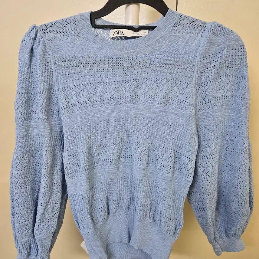[BUNJANG] Zara Sky Blue Knit Puff Blouse / 자라 하늘색 니트 퍼프 블라우스
