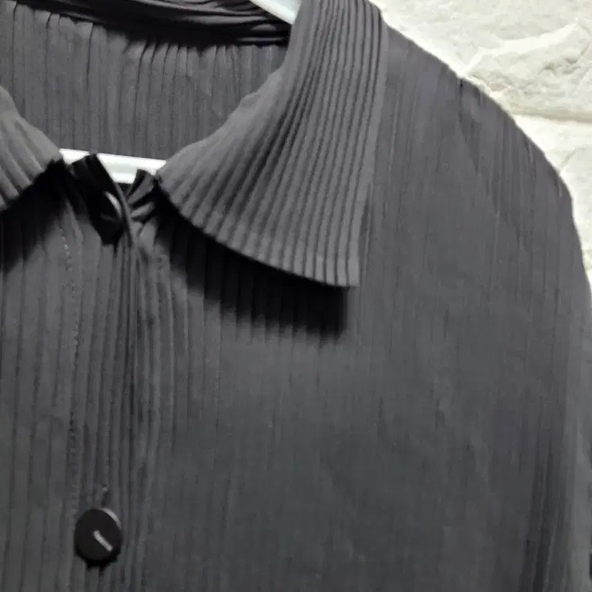[BUNJANG] Pleats Mi Pleated Collar Jacket / 플리츠미 플리츠 주름 카라 자켓