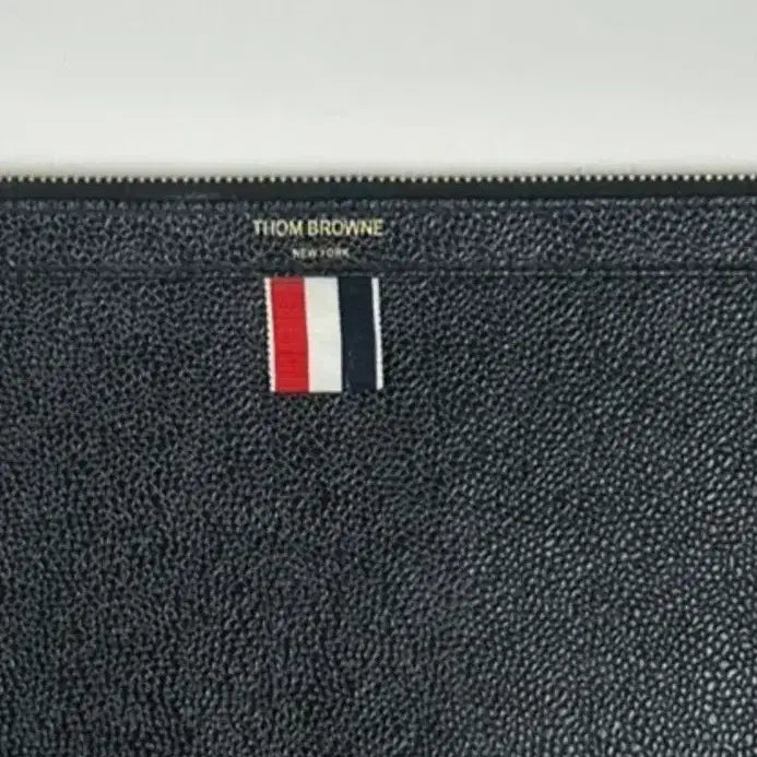 [BUNJANG] Thom Browne Medium Clutch Bag Black Signature Design / 톰브라운 정품 미디움 사이즈 클러치 빠르게 판매