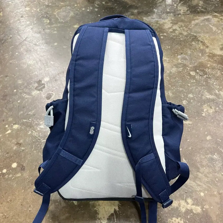 [SOLD OUT] 나이키 카이리 어빙 백팩 가방 책가방