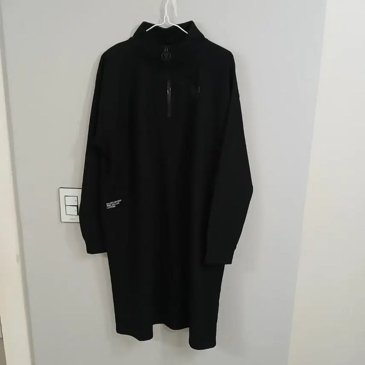 [BUNJANG] LifeWork Black Half-Zip One-Piece Dress / 라이프워크 블랙 반집업 원피스 정품 free