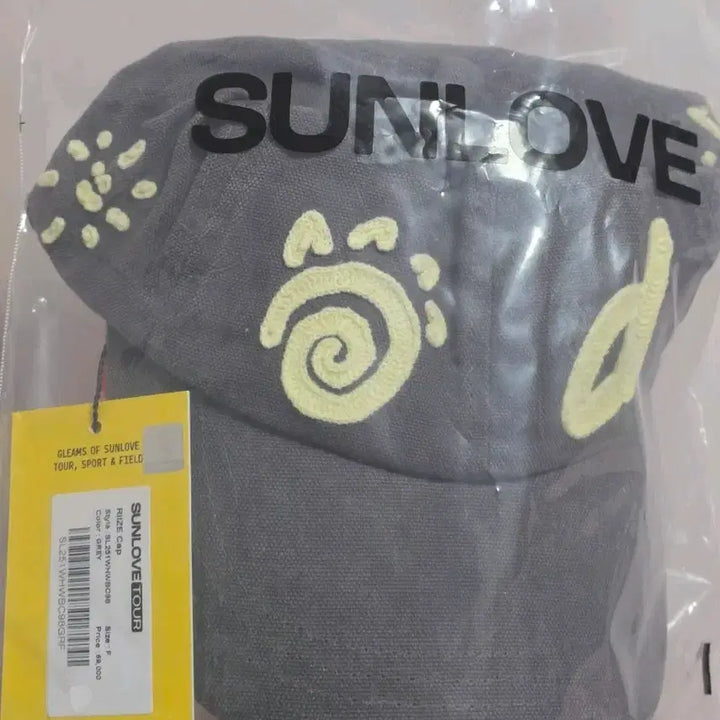 [SOLD OUT] (새상품) 라이즈 썬러브 볼캡 모자 캡모자 sunlove 오디세이