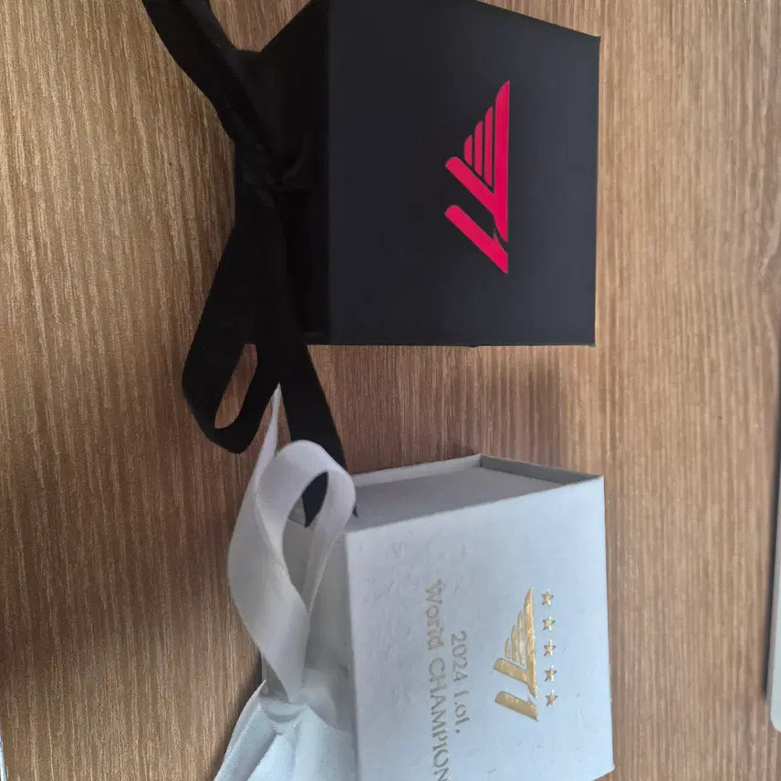 [BUNJANG] 2024 T1 Worlds Keycap Set (2 Variants) / 2024 t1 월즈 키캡 2종 판매합니다.