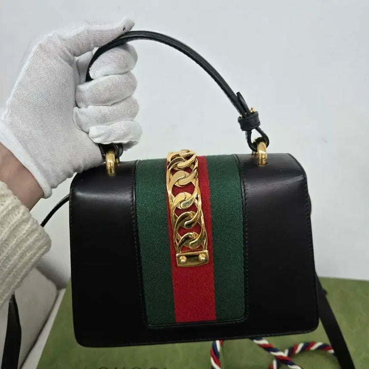 [BUNJANG] Gucci Sylvie Bag Black / [보증서 정품] 구찌 실비백 블랙