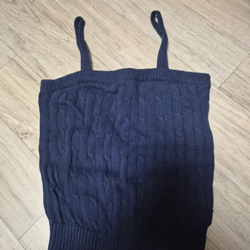 [BUNJANG] Spao Knit Tank Top and Cardigan Set / 스파오 니트 나시 가디건 세트