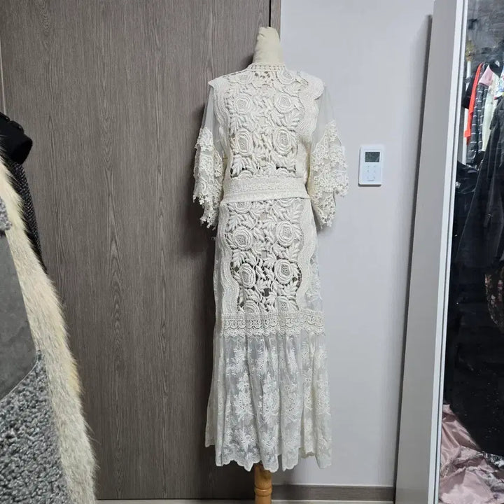 [BUNJANG] Tora Ivory Lace Maxi Dress / 여신 롱 원피스 레이스 롱 원피스 아이보리