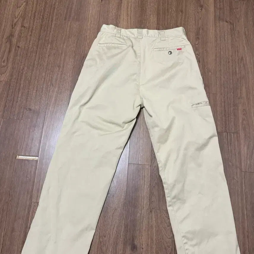 [SOLD OUT] 슈프림 워크팬츠 30