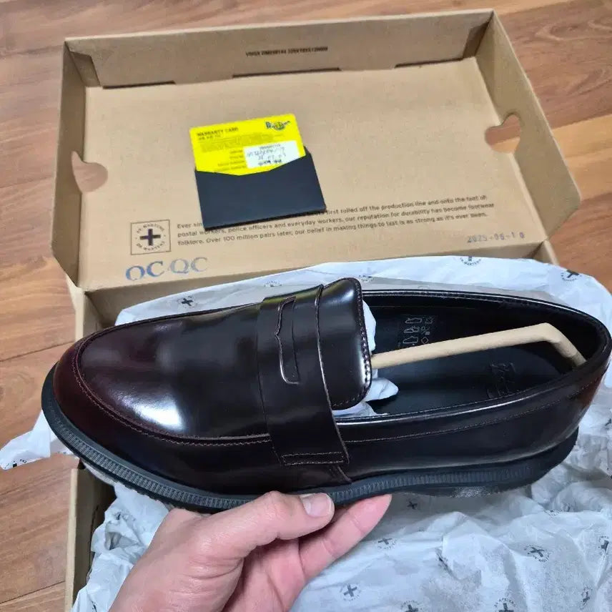 [BUNJANG] Dr. Martens Temera Cherry Leather Boots Size 260 / (새상품)닥터마틴 테마라 체리 260size