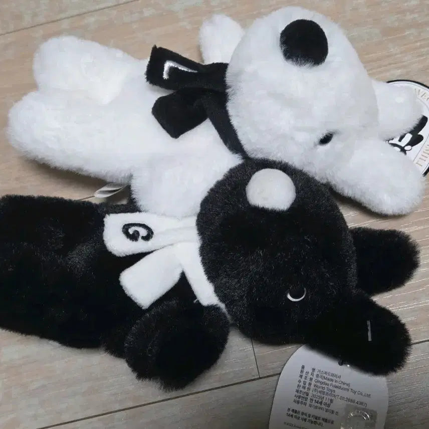 [BUNJANG] Gaspard et Lisa Doll Keyring Bundle Set Black/White / 일괄)가스파드 앤 리사 인형 키링 블랙/화이트