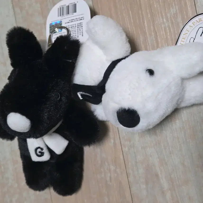 [BUNJANG] Gaspard et Lisa Doll Keyring Bundle Set Black/White / 일괄)가스파드 앤 리사 인형 키링 블랙/화이트