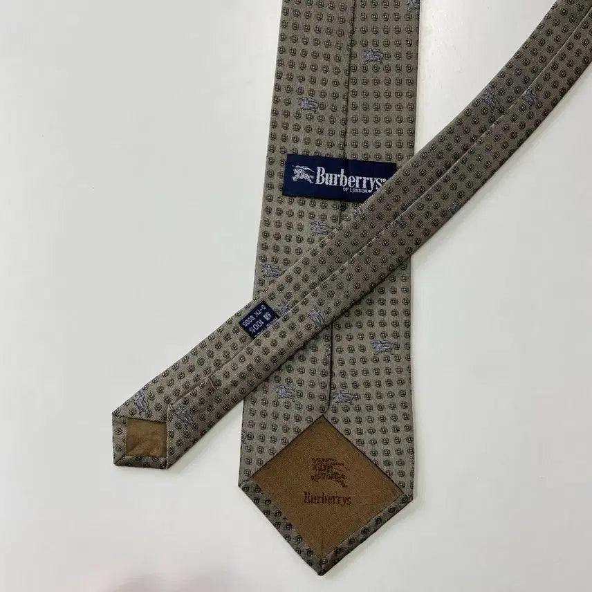 [BUNJANG] Burberry Monogram Silk Necktie 8.2cm / 버버리 (Burberry) 모노그램 정품 명품넥타이 8.2cm