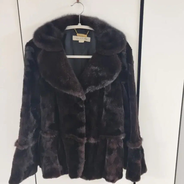 [BUNJANG] Ecole de Paris Dark Brown Mink Jacket / 에꼴드파리 다크 브라운 밍크 자켓