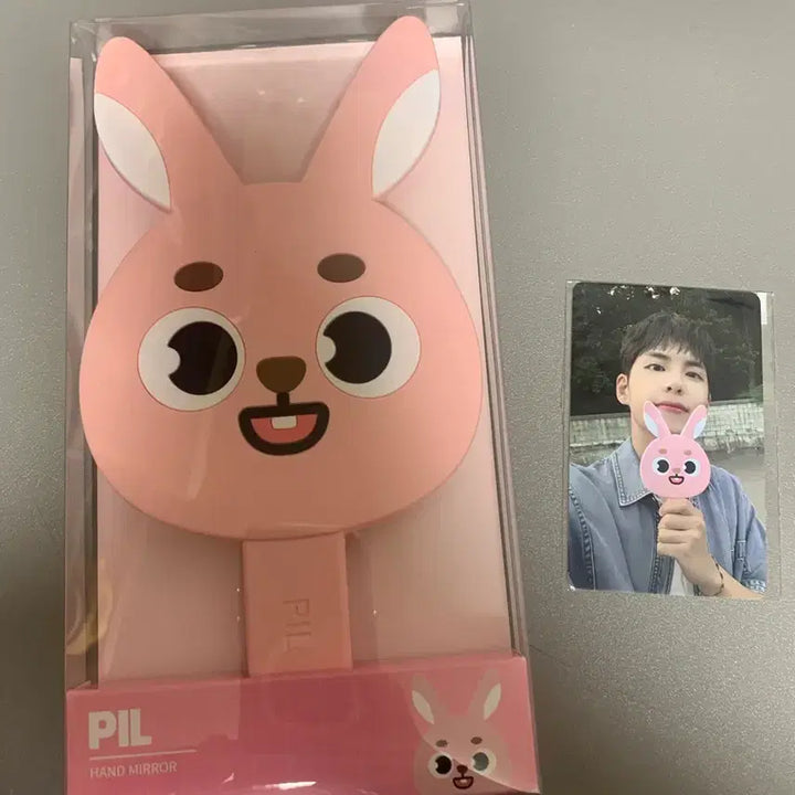[BUNJANG] Day6 Roundlab Sunscreen Mirror Photocard Bundle Set / 데이식스 선크림 손거울 필