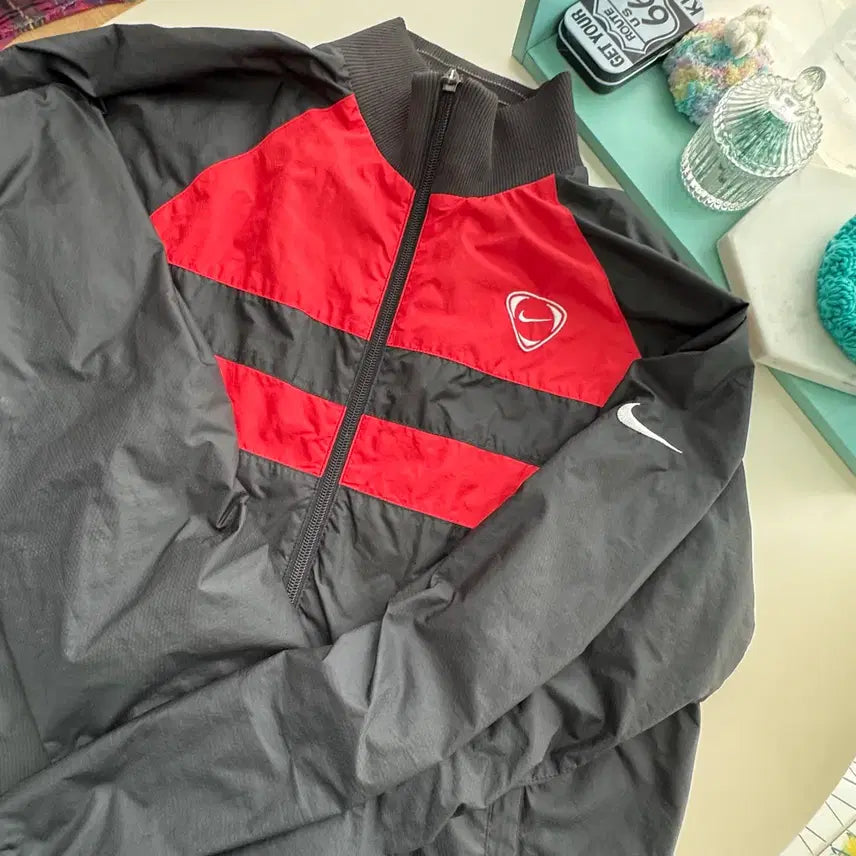 [BUNJANG] Nike Retro Windbreaker Jersey M / 나이키 레트로 바람막이 져지 M