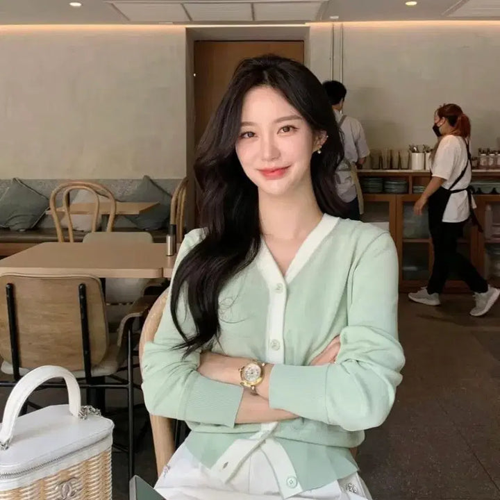 [BUNJANG] Page U Mint White Color Block Cardigan / 페이지유 민트 화이트 배색 가디건
