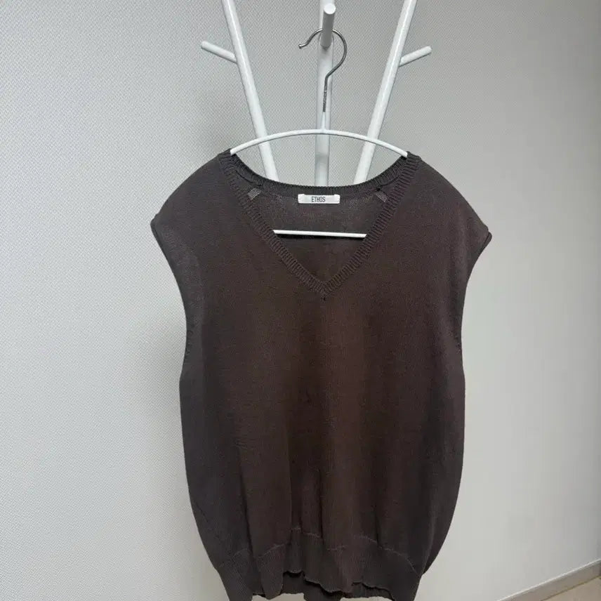 [BUNJANG] Ethos Cotton V-Neck Knit Vest Brown / 에토스 코튼브이넥