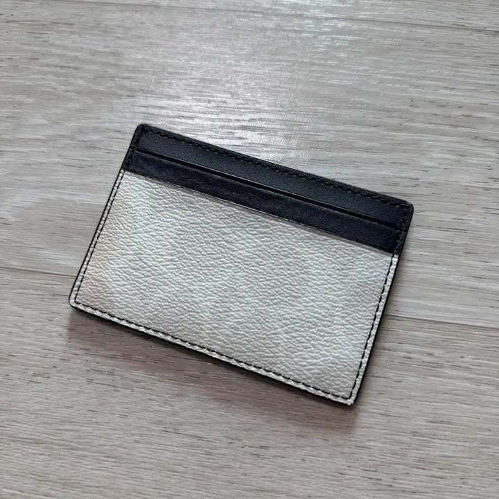 [BUNJANG] Coach White Card Holder / 코치 카드지갑