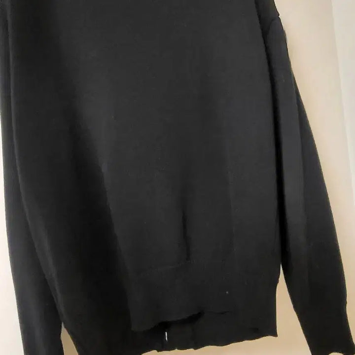 [BUNJANG] AMI Small Heart Logo Cardigan Black / 아미 스몰 하트 로고 가디건 블랙