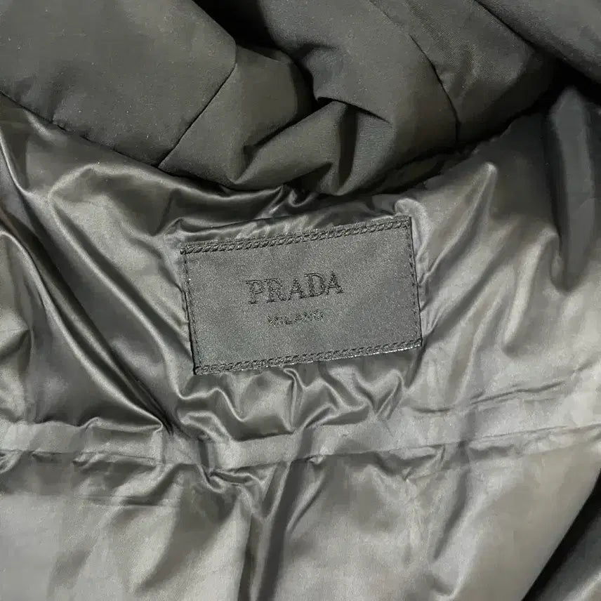 [BUNJANG] Prada Black Hooded Long Padding Coat / 프라다 블랙 후드 패딩