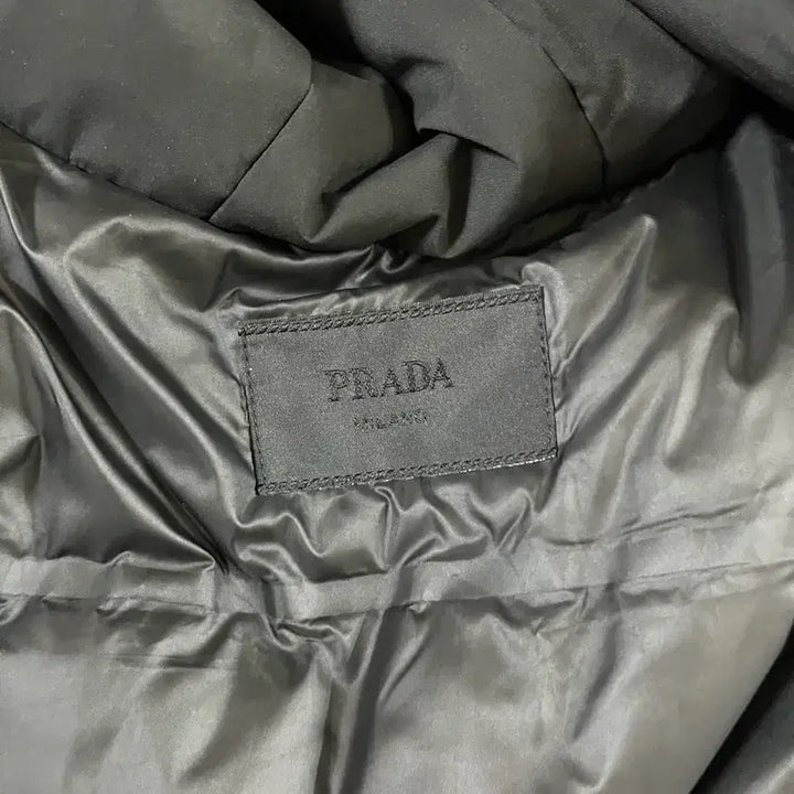 [BUNJANG] Prada Black Hooded Long Padding Coat / 프라다 블랙 후드 패딩