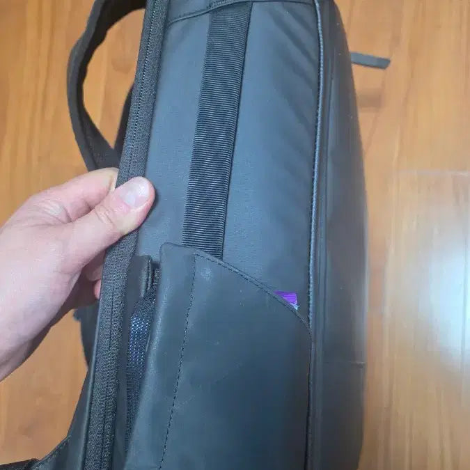 [BUNJANG] Nomadic Black Expandable Backpack / 노매틱 검정색 백팩 가방 확장형