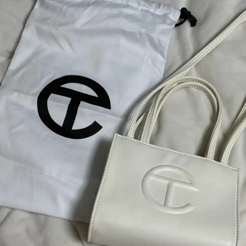[BUNJANG] Telfar Small Shopping Bag White / 텔파 스몰 쇼핑백 화이트