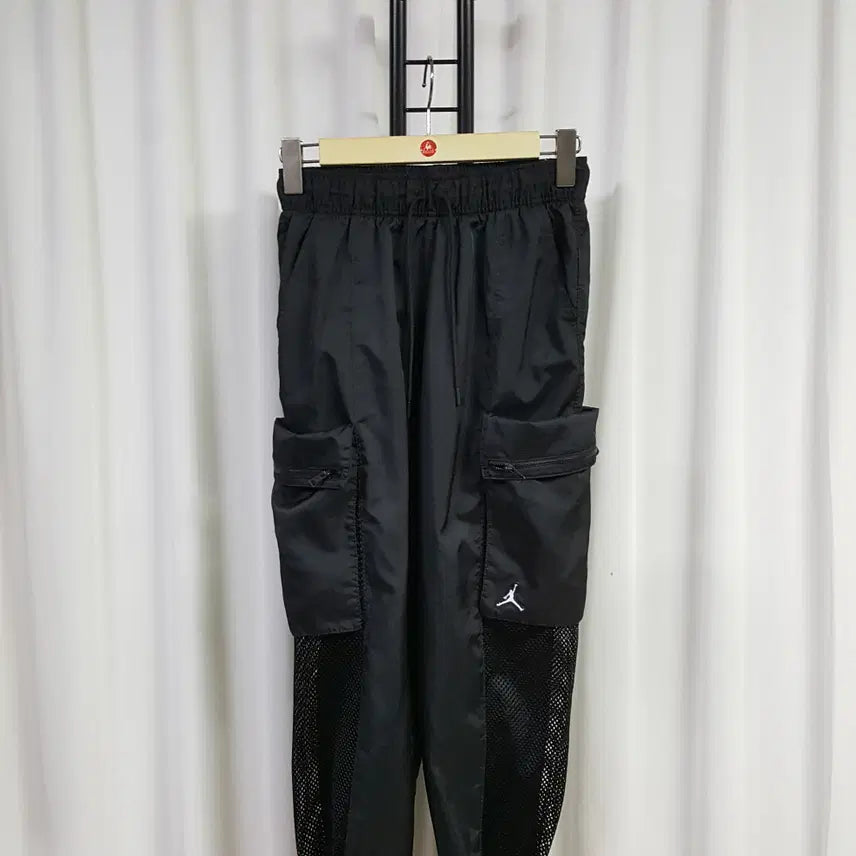 [SOLD OUT] 22년 나이키 조던 여성 트레이닝바지 허리끈조절 28-29 오일장