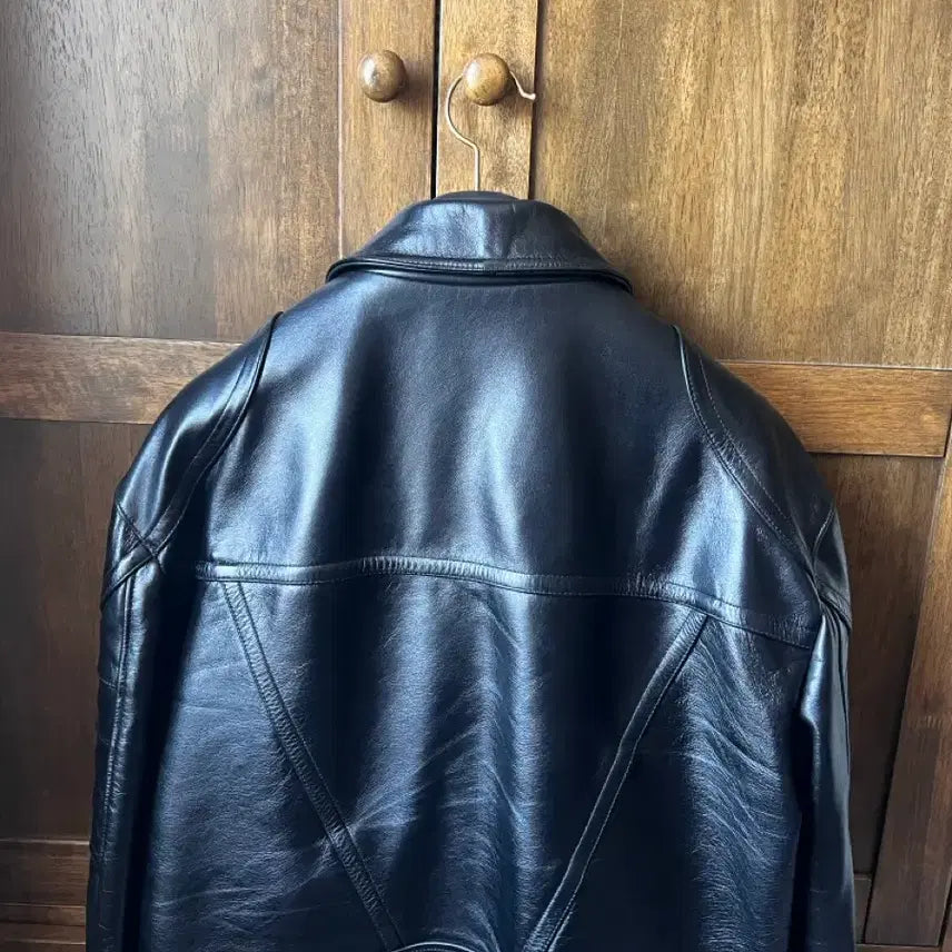 [BUNJANG] Tyle Cowhide Leather Bag Black / 타일레 카우 하이드 레더 2사이즈 블랙