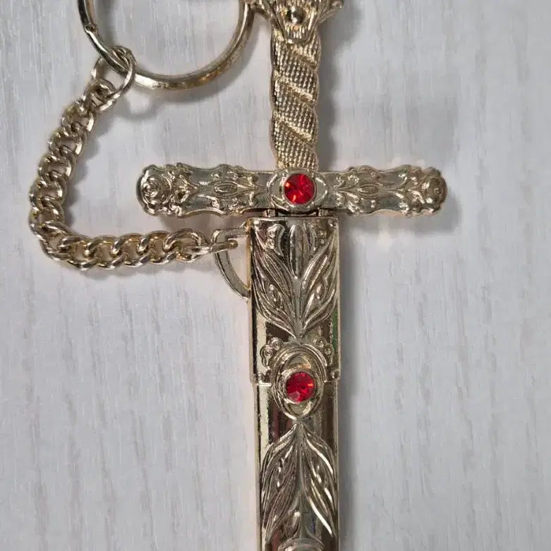[BUNJANG] Gold Toy Sword Keychain / 장난감 검 키링