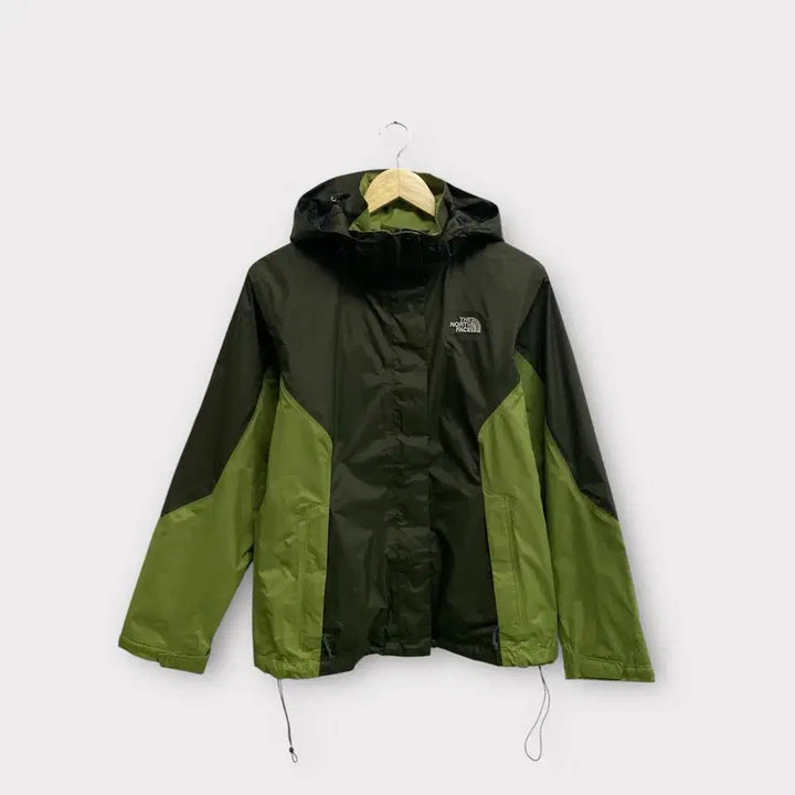 [BUNJANG] The North Face Colorblock Woven Windbreaker Jacket - Medium / 121. 노스페이스 배색 우븐 바람막이 자켓 - M