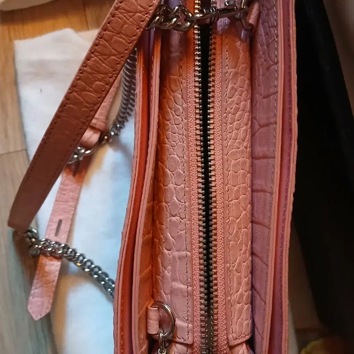 [BUNJANG] Jalmoi Pink Real Crocodile Crossbody Bag / 잘모이 핑크 리얼 악어백
