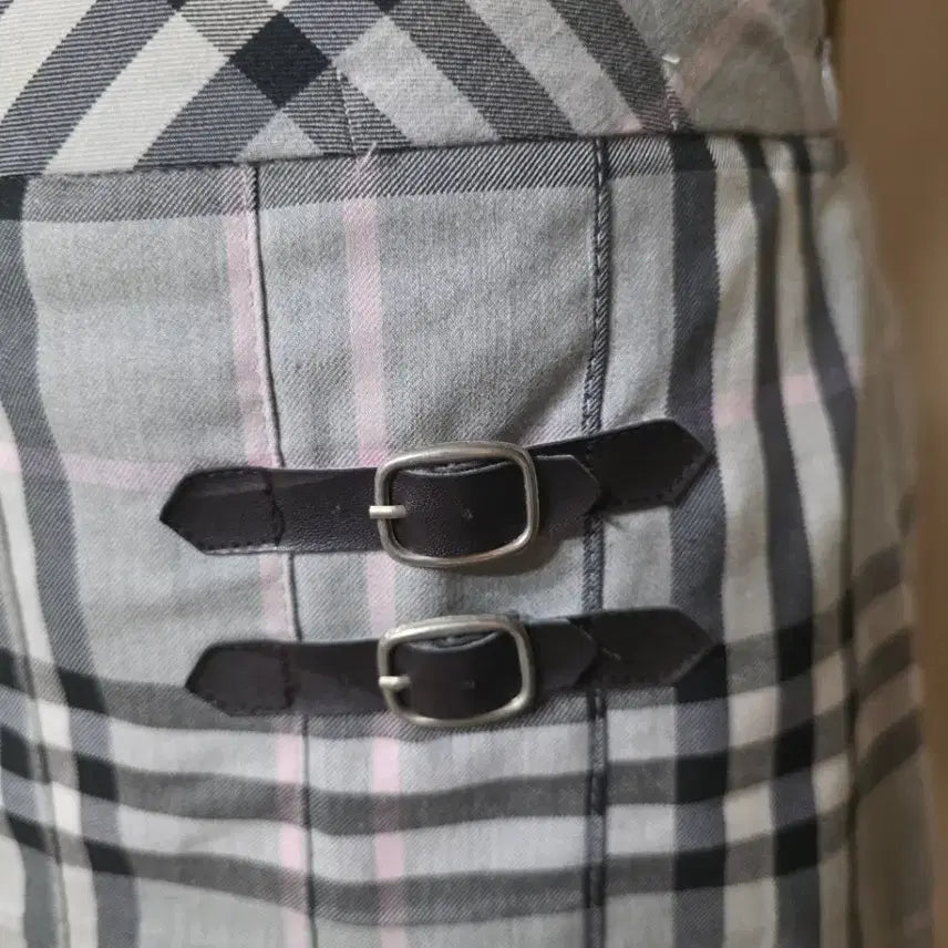 [BUNJANG] Burberry Gray Skirt / 버버리 정품 스커트