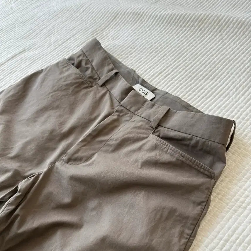 [BUNJANG] COS Slacks Beige Khaki Size 46 / 코스 cos 슬랙스