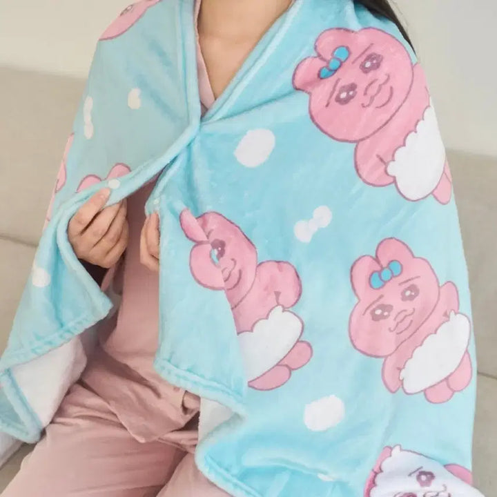 [BUNJANG] Pantsu Usagi Fleece Blanket / 빤쮸토끼 극세사 담요 오빤쮸 우사기