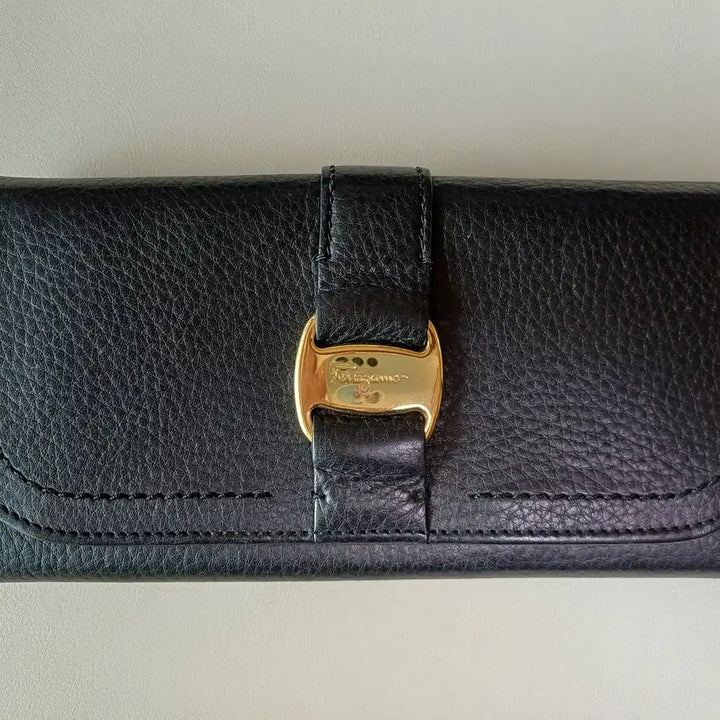 [BUNJANG] Salvatore Ferragamo Long Wallet / 페라가모 장지갑