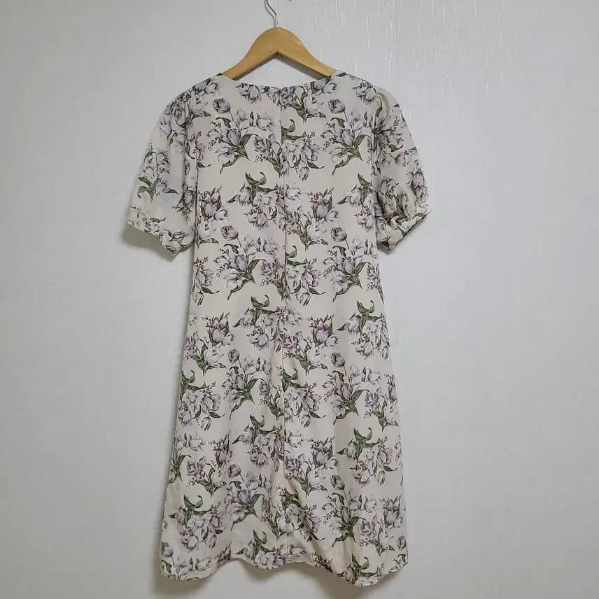 [BUNJANG] Chiffon Floral Pattern Wrap Dress / 900.쉬폰플라워 패턴 반팔 랩 원피스