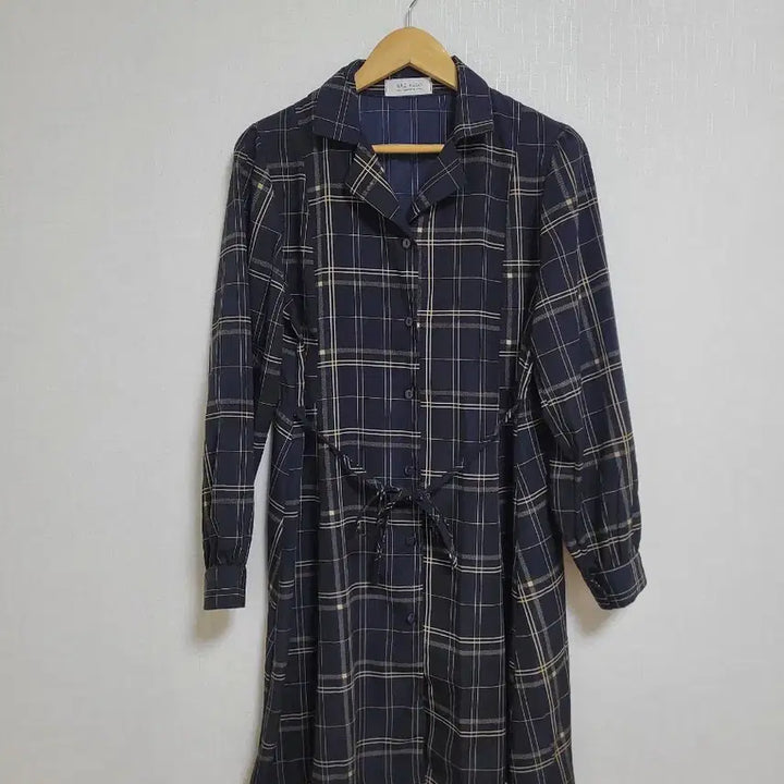 [BUNJANG] H&amp;Z Studio Navy Check Long Dress / 900.H&amp;Z studio 네이비 체크 롱 원피스
