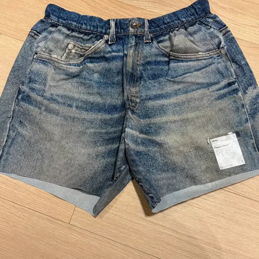 [BUNJANG] Satisfy Digital Denim L / satisfy 새티스파이 디지털 데님 L