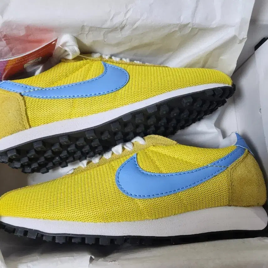 [BUNJANG] Nike Daybreak Yellow Sneakers / (N)나이키 데이 브레이크 옐로우 스니커즈 풀박스 판매합니다