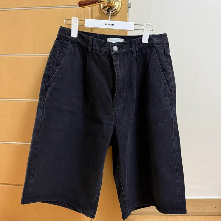[BUNJANG] Union Blue Denim Bermuda Pants Black / 유니온블루 데님 버뮤다 팬츠 (블랙)
