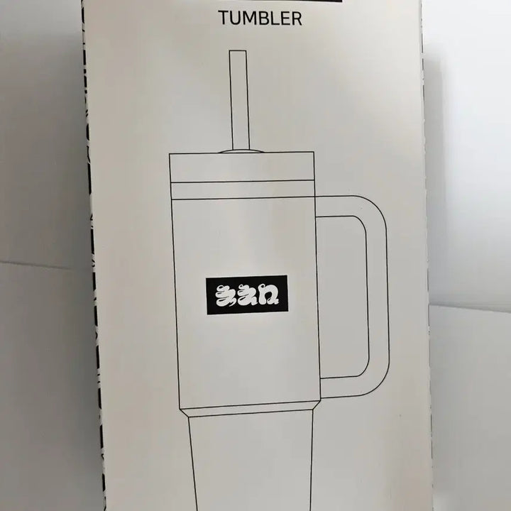 [BUNJANG] Chimchakman Large Tumbler (887ml) / 침착맨 텀블러 원가이하 양도 침착맨굿즈 대용량 텀블러 단순개봉