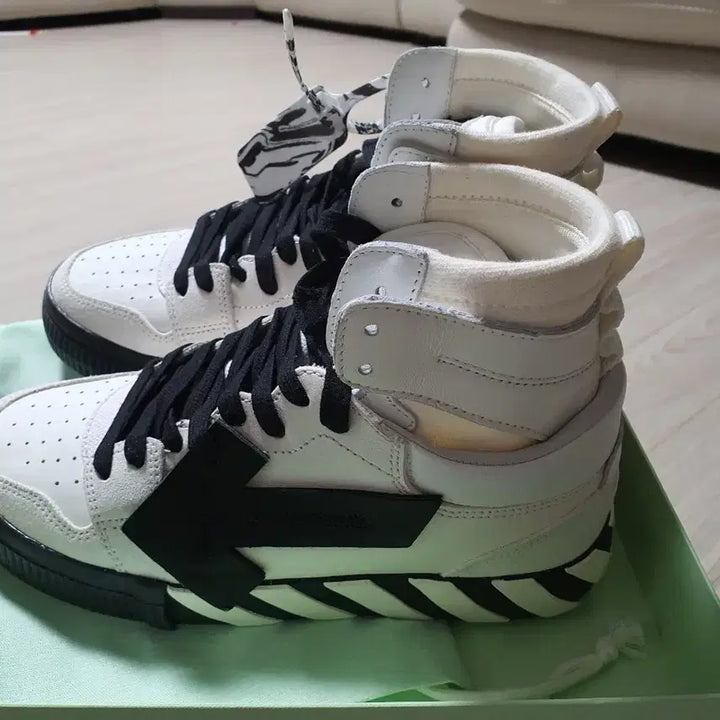 [BUNJANG] Off-White 3.0 High-Top Sneakers / 오프화이트 3.0 하이탑 스니커즈