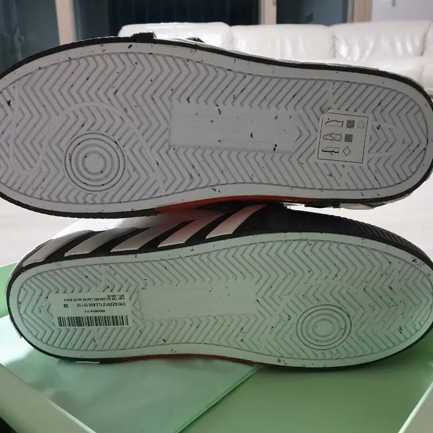[BUNJANG] Off-White 3.0 High-Top Sneakers / 오프화이트 3.0 하이탑 스니커즈