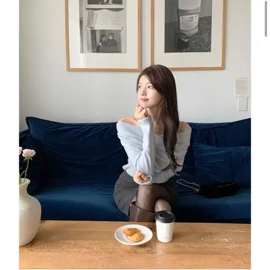 [BUNJANG] Sora Off-Shoulder Long Sleeve Top / 정가3.5 / 소라 오프숄더