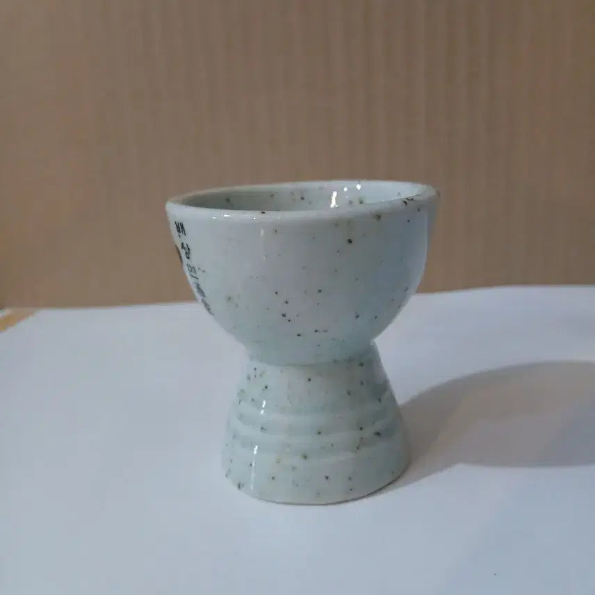 [BUNJANG] Baesangmyun Doga Samjoko Ceramic Sake Cup / 배상면주가 삼족오 도자기잔 도자기술잔