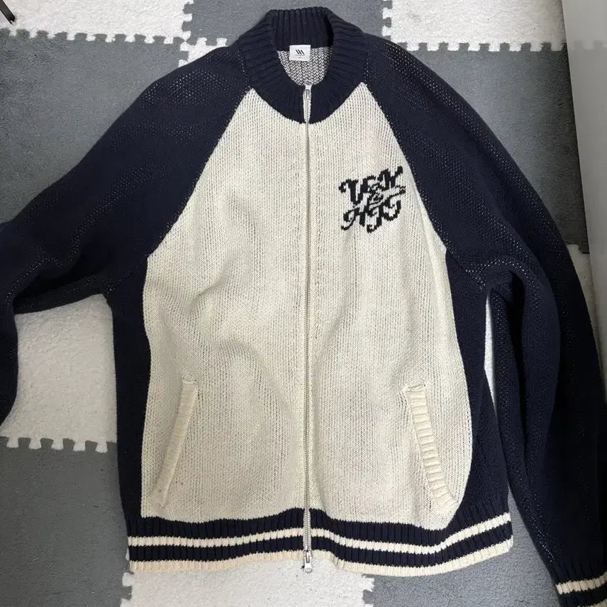 [BUNJANG] VL Knit Zip-up Cardigan / 브이엘 니트 집업 가디건 네이비/화이트