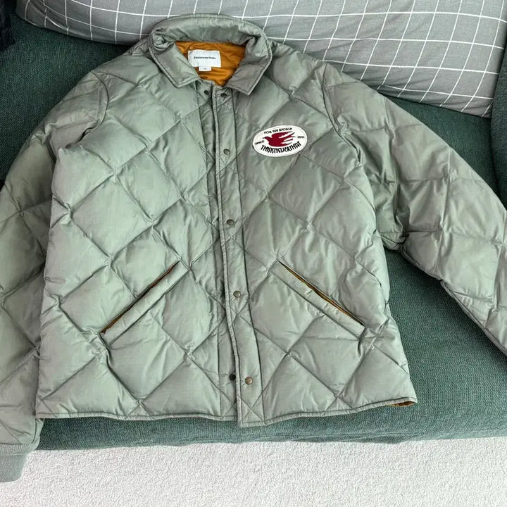 [BUNJANG] thisisneverthat Quilting Jacket Light Grey / 디스이즈네버댓 퀼팅 자켓 라이트그레이