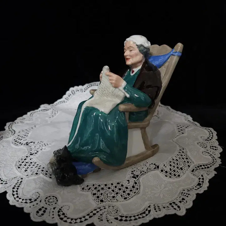 [BUNJANG] Royal Doulton Figurine / 로얄 덜튼 피겨린