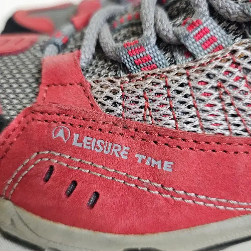 [BUNJANG] LEISURE Gore-Tex Hiking Boots / LEISURE 고어텍스등산화 트레킹화 레드/회색
